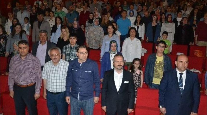 Refika K&uuml;&ccedil;&uuml;k&ccedil;alık Ortaokulundan Yılsonu Etkinliği