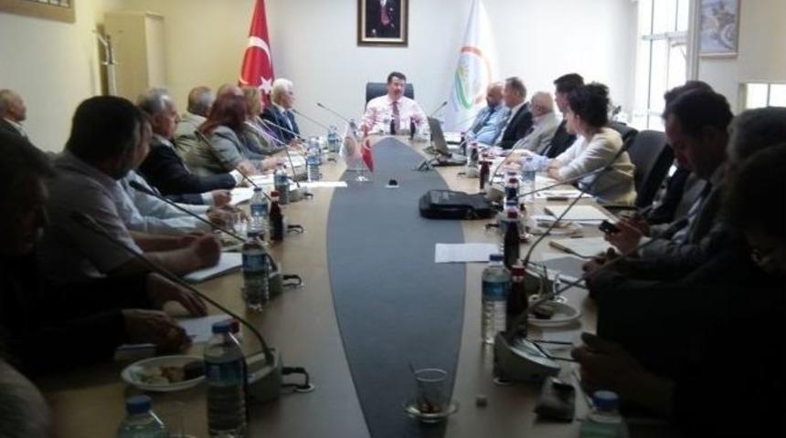 Tiftik İ&ccedil;in Tarihi Toplantı