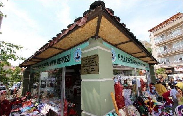 Saruhanlı’da Halk Eğitim Ürünleri Tanıtım Merkezi Açıldı 1