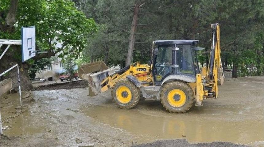 Fidyekızık&rsquo;ta Yaralar Sarılıyor