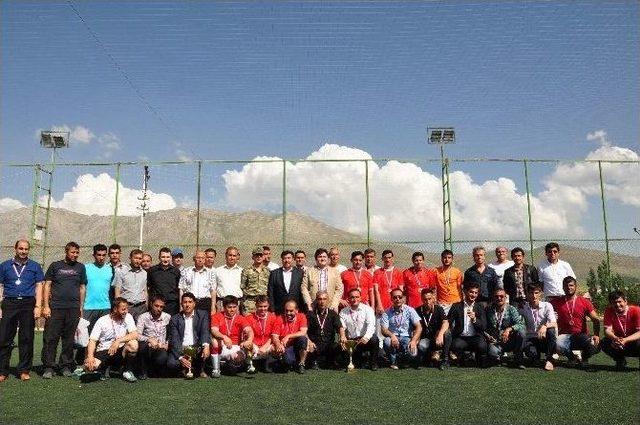 Ekinözü Belediyespor, Namağlup Şampiyon Oldu