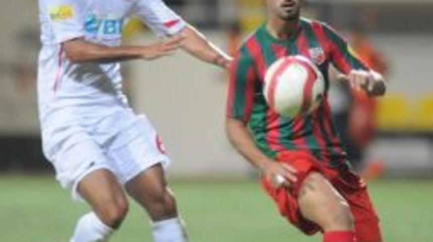 Balıkesirspor'da Ilk Imzayı Servan Atacak