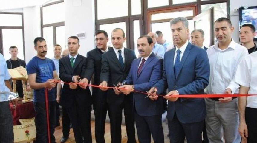 Siverek A&ccedil;ık Ceza İnfaz Kurumu Mahkumlarından Sergi