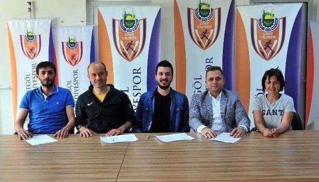 İnegölspor Aslan Ekşi’yi Transfer Etti