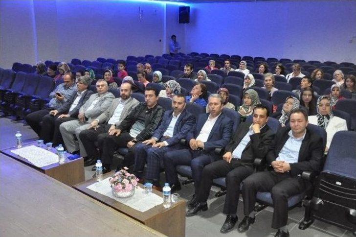 Bozüyük Halk Eğitim Merkezi Yıl Sonu Sergisi Açıldı G1