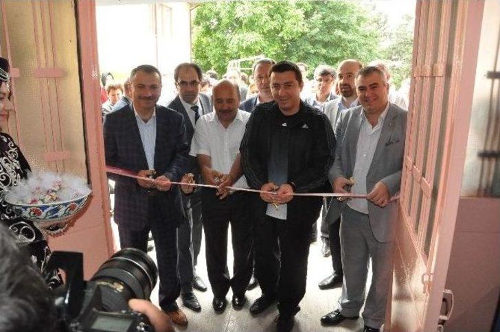 Bozüyük Halk Eğitim Merkezi Yıl Sonu Sergisi Açıldı G3