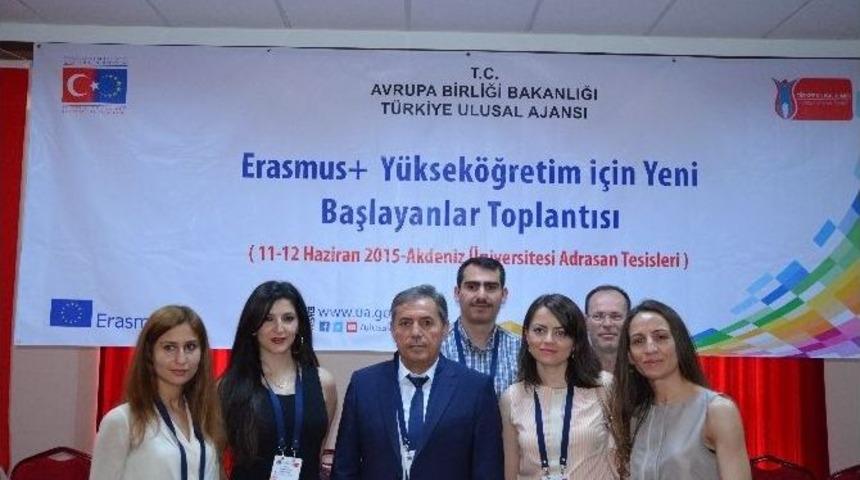 T&uuml;rkiye&rsquo;deki &Uuml;niversitelerin Erasmus Koordinat&ouml;rleri Antalya&rsquo;da Buluştu