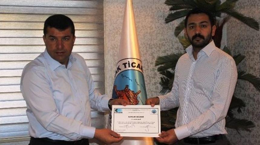 Uygulamalı Girişimcilik Kursuna Katılan 30 Kişiye Sertifika Verildi