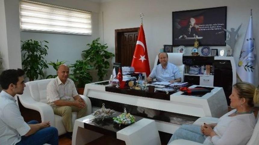 Şampiyondan Başkan &Ouml;zakcan&rsquo;a Ziyaret