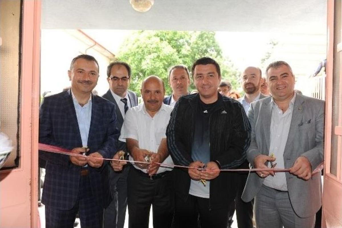 Boz&uuml;y&uuml;k Halk Eğitim Merkezi Yıl Sonu Sergisi