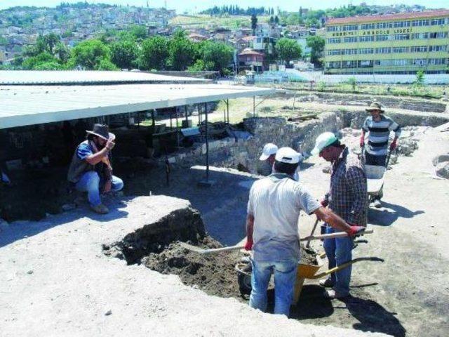 İzmir Excavations Wait For Approval 1