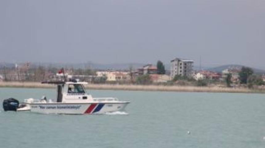 G&ouml;lde Ka&ccedil;ak Avlanan Avcıya 2 Bin Lira Ceza