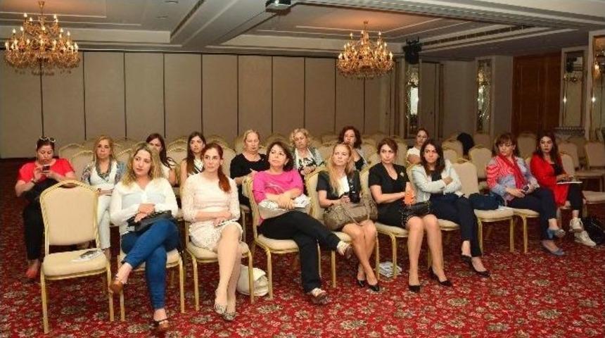 Soroptimistler, "kadın Haklarına Farkındalık" İ&ccedil;in Toplandı