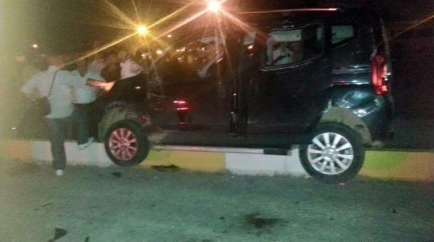 D&uuml;ğ&uuml;nden D&ouml;nen Hdp&rsquo;li Y&ouml;neticiler Kaza Yaptı: 1 &Ouml;l&uuml;, 5 Yaralı