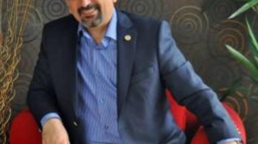 Milletvekili Adayı Kendisine Oy Veren 10 Kişiyi Arıyor