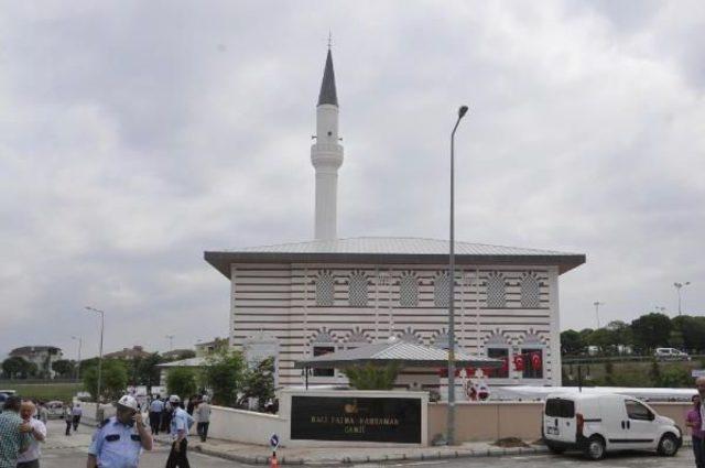 Bilal Erdoğan Gölcük'te Cami Açılışına Katıldı