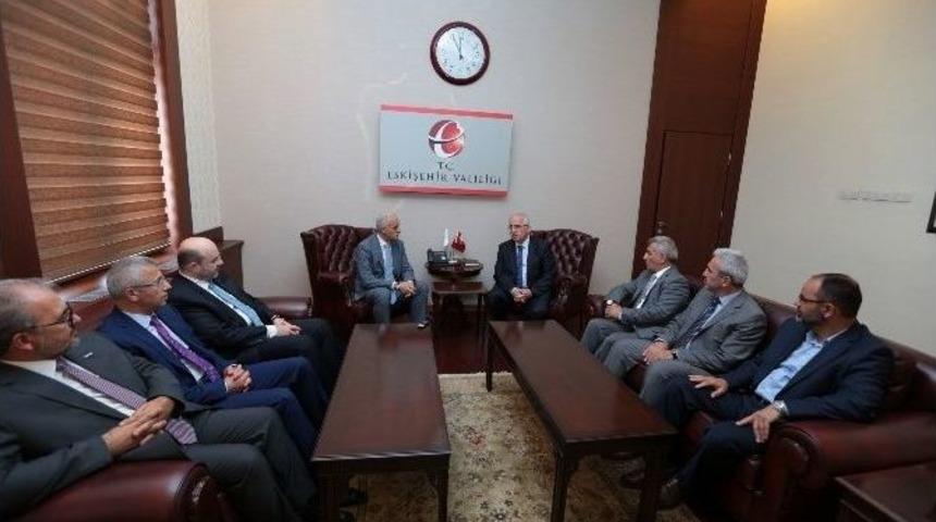 M&uuml;siad Genel Başkanı Nail Olpak, Vali Tuna&rsquo;yı Ziyaret Etti