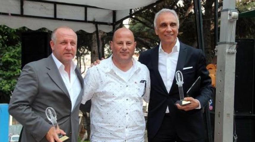 Bergama'da Kermeste Futbol Konuşuldu