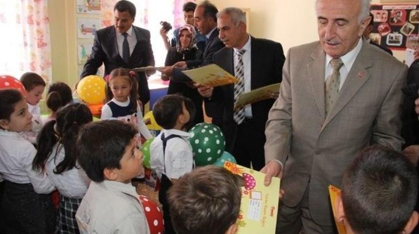 &Ouml;ğrencilerde Karne Sevinci