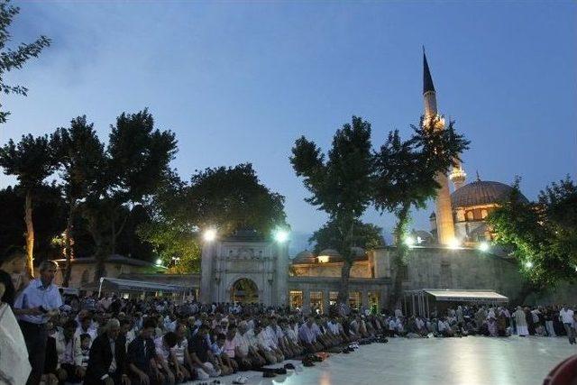 Ramazan Ruhu Eyüp’te Yaşanacak