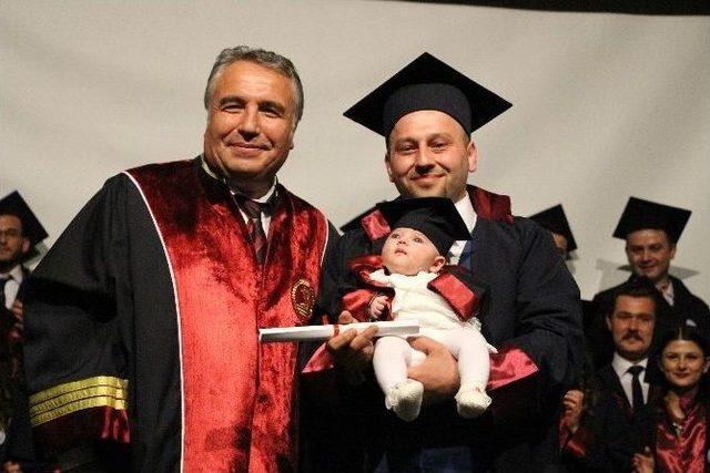 Veteriner Fak&uuml;ltesi Mezuniyet T&ouml;reni 1