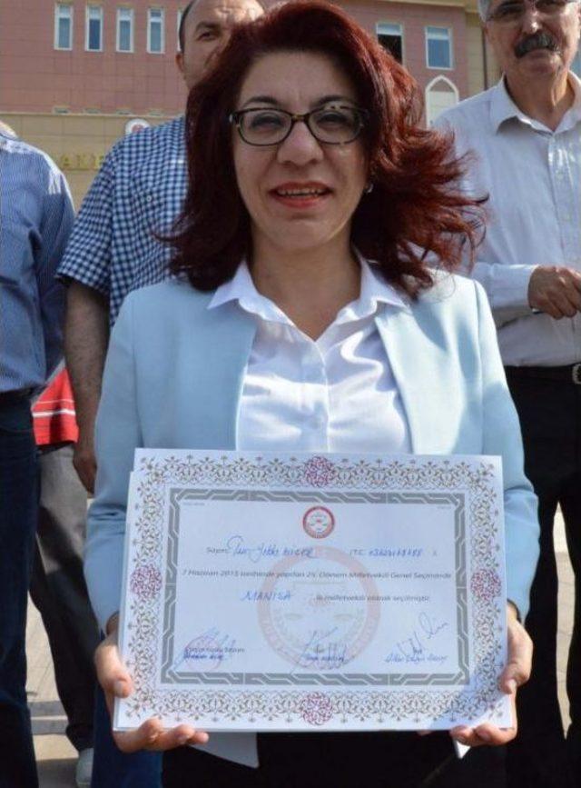 Mazbatalarını Aldılar 1