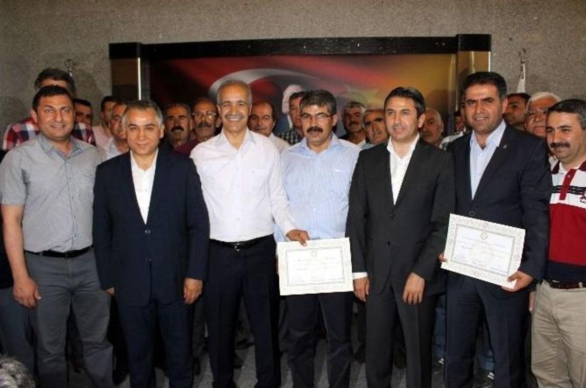 Ak Parti Milletvekilleri Mazbatalarını Aldı