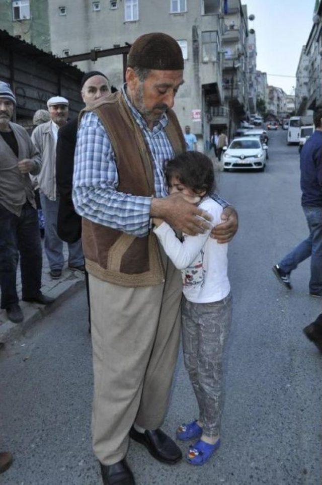 Geniş Haber// Gaziosmanpaşa'da 5 Katlı Bina Yan Yattı