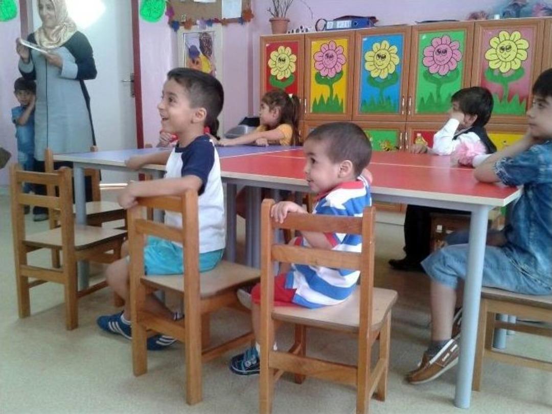 Anaokulu &Ouml;ğrencilerinin Karne Heyecanı