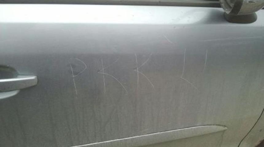 Tartıştığı M&uuml;d&uuml;r&uuml;n Aracına 'pkk'lı Diye Yazan Memura G&ouml;zaltı