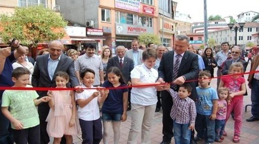 &Ccedil;aycuma Belediyesi&rsquo;nden Ebru Sergisi