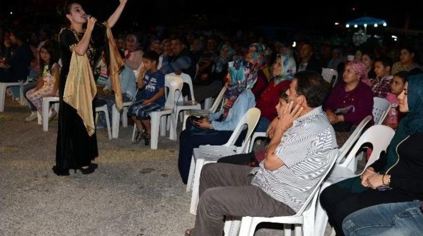 Grup Gece Yolcuları, Kumluca&rsquo;da Hayranları İle Buluştu