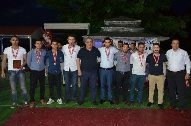 Eczacı Teknisyenleri Derneği&rsquo;nde Kupa T&ouml;reni 2