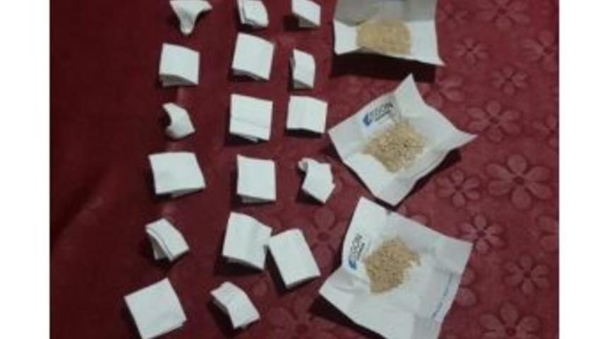 Bel &Ccedil;antasında Satışa Hazır 45 Gram Eroin Ele Ge&ccedil;irildi