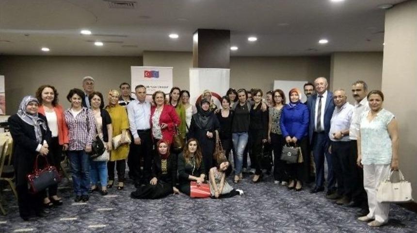 "şiddetsiz Yaşam İ&ccedil;in Elele" Projesi Sona Erdi