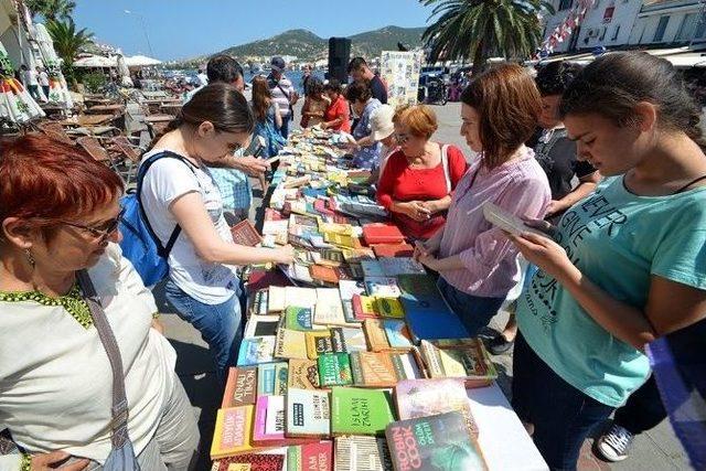 Fo&ccedil;a Kitap A&ccedil;tı 2