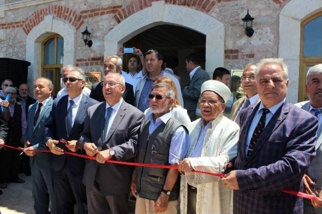 Restorasyonu Tamamlanan Kurtdere Camii T&ouml;renle İbadete A&ccedil;ıldı