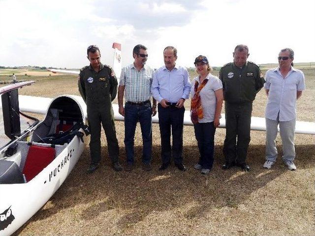 Edirne Belediye Başkanı Gürkan’dan Planör Uçuşu