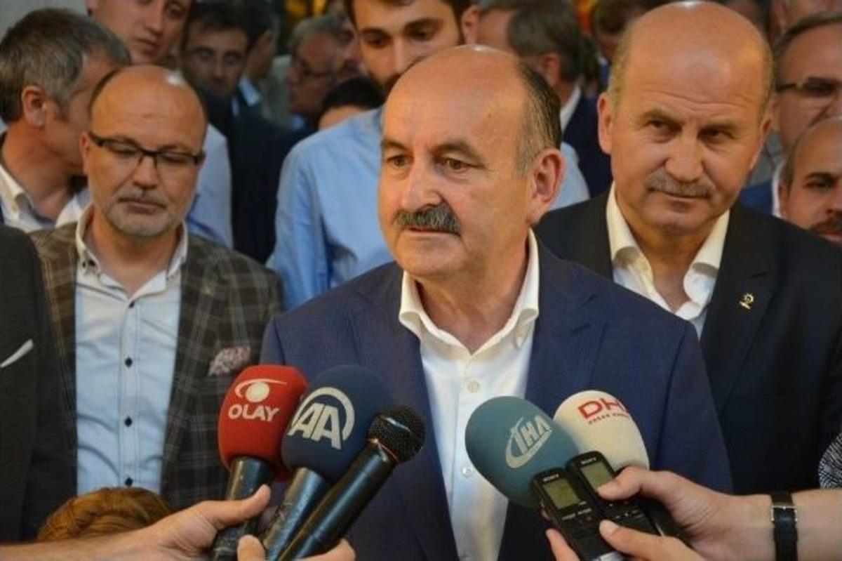 Bakan M&uuml;ezzinoğlu&rsquo;ndan &Ccedil;arşı Esnafına Teşekk&uuml;r Ziyareti