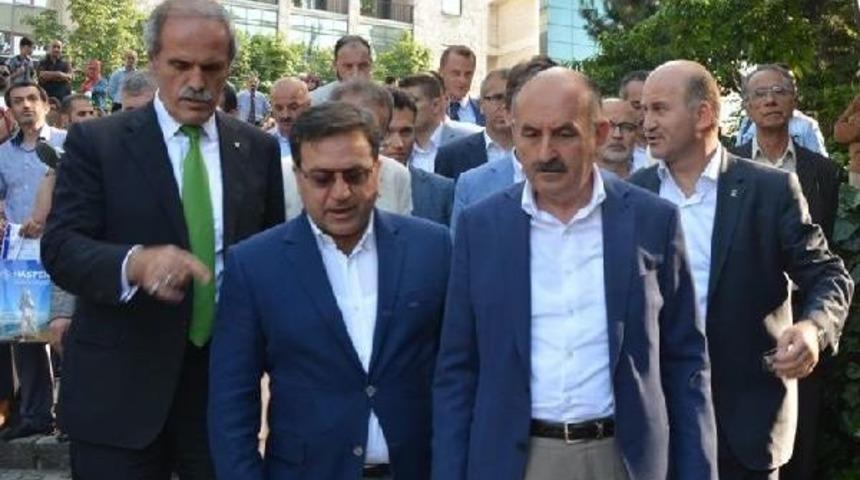M&uuml;ezzinoğlu: &Ccedil;&ouml;z&uuml;m &Uuml;retilmezse Millet Yeni Bir &Ccedil;&ouml;z&uuml;m I&ccedil;in Gerekli Değerlendirmeleri Yapar
