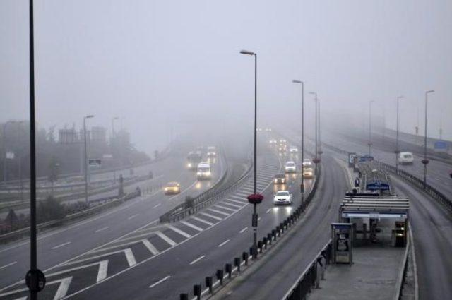 İstanbul da Sis Etkili Oluyor 1