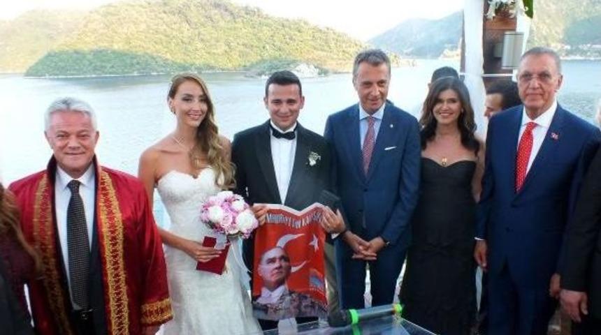 Marmaris'te Spor, Sanat Ve Iş D&uuml;nyası Buluşturan Nikah