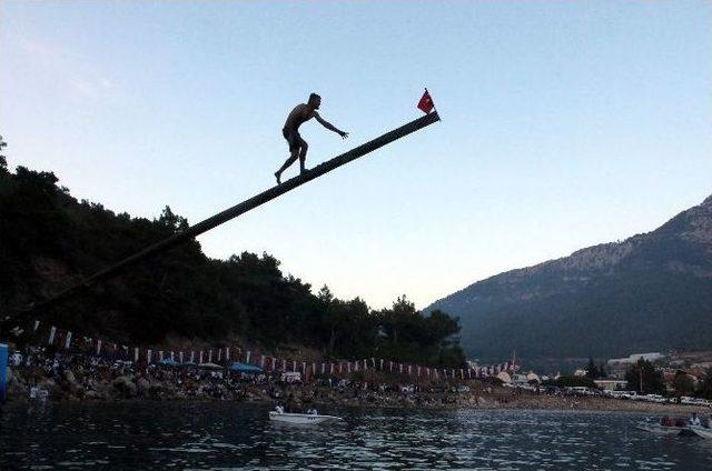 Kumluca’da Kabotaj Ve Denizcilik Bayramı Erken Kutlandı