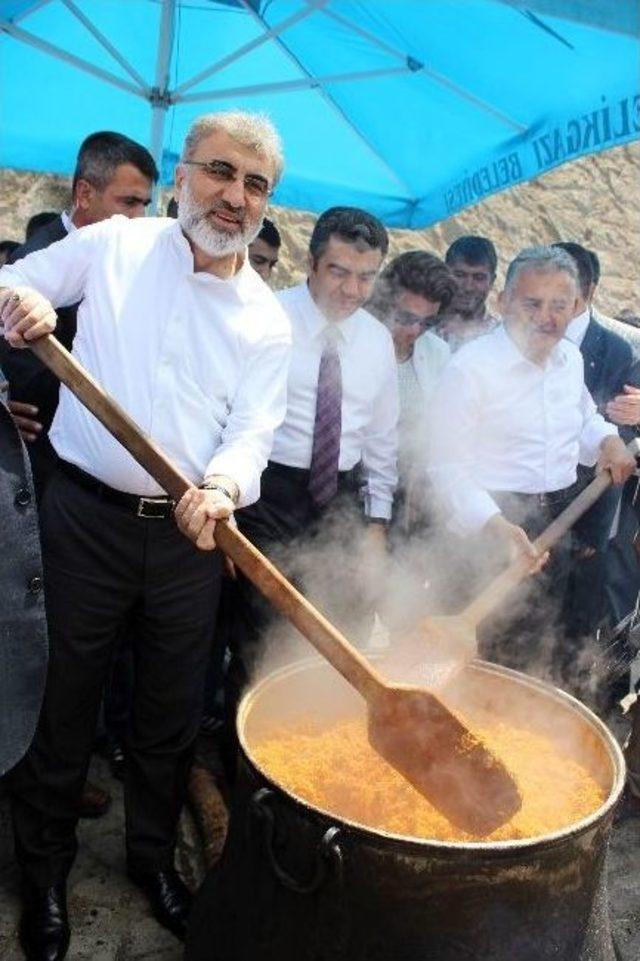 Enerji Ve Tabii Kaynaklar Bakanı Taner Yıldız: