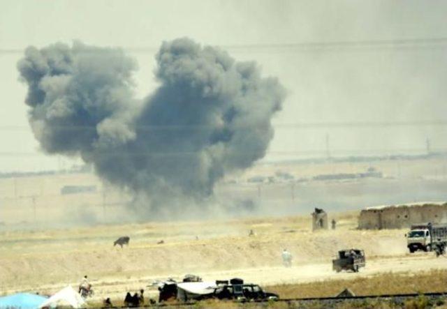 Suriyeliler Sınırda &Ouml;nce  su  Sonra  ge&ccedil;iş  Istiyor (3) 3