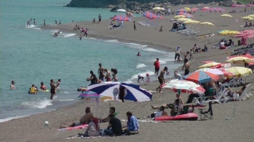 Karadeniz Sahilleri Turizm Sezonunu A&ccedil;tı