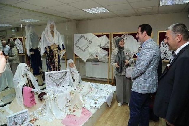 İlkadımlı Bayanların El Becerileri Beğeni Topladı 1