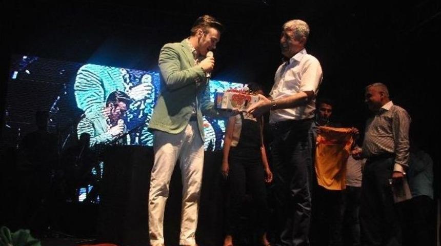 Mustafa Ceceli Malatya&rsquo;da Hayranlarıyla Buluştu