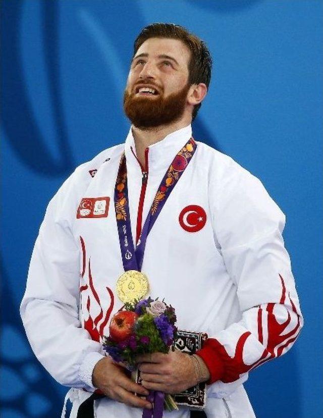 Altın Madalya Enes&rsquo;in 1