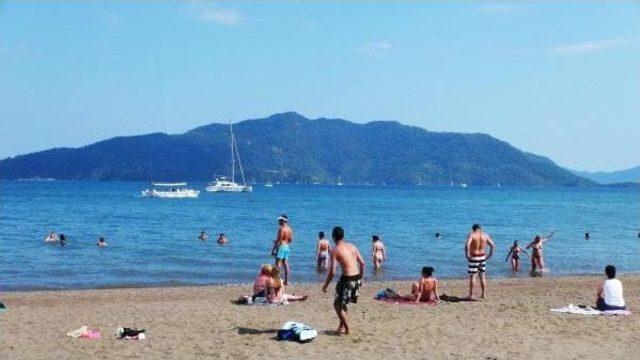 Kapının Önünden Denize Girilen Kent Marmaris